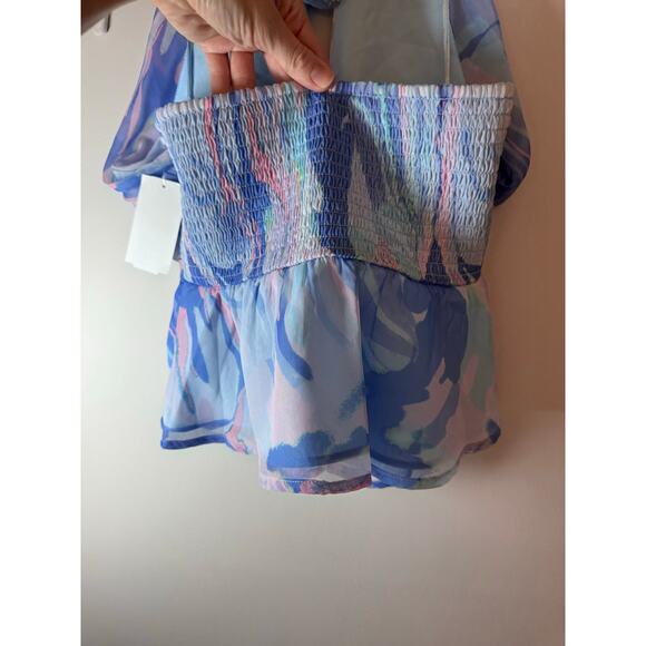 French connection geometric print pastel flowy halter top
Size 8 - Picture 5 of 11